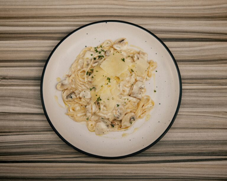 Cremige Pilzrahm-Pasta