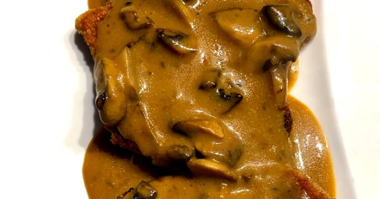 Jägerschnitzel mit Pilzrahm-Sauce