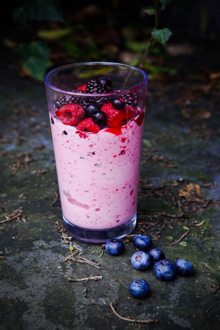 Milchshake einfach selbst machen - cremig & lecker. Mit Früchten absolut lecker